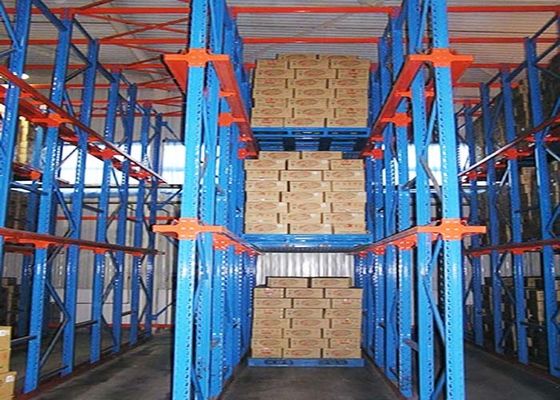 مرکز لجستیک صنعتی فولاد در سیستم قفسه پالت برای انبار