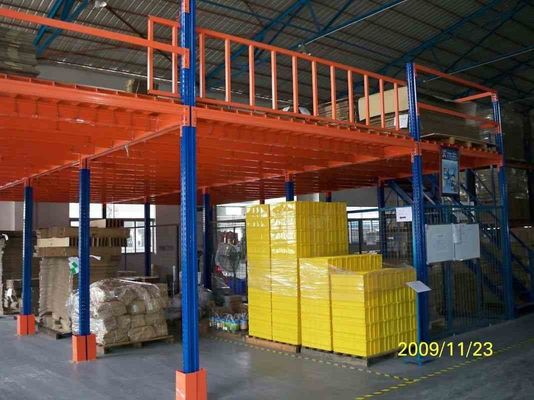 ساختار فولادی سنگین طبقه میزانین برای قفسه ذخیره سازی انبار پشتیبانی شده